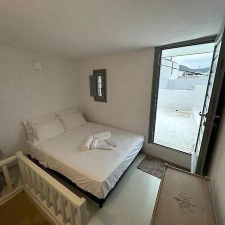 Nikolettas Central House Paros Buitenkant foto
